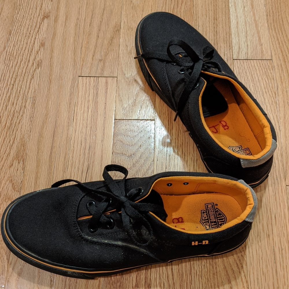 Harley-Davidson black canvas sneakers
